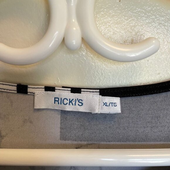 𝅺ricki's Multicolor Summer Casual Patchwork Blouse, Size XL,. - Picture 3 of 4